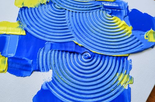 acrylbild azure blue circles mit strukturpaste azur blau mit gelb