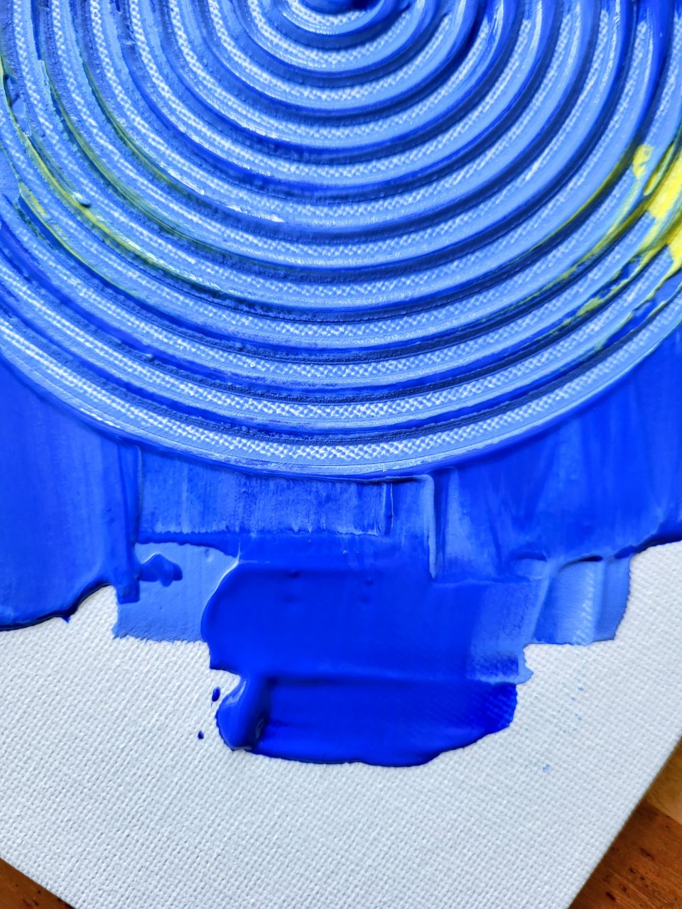 acrylbild azure blue circles mit strukturpaste azur blau mit gelb